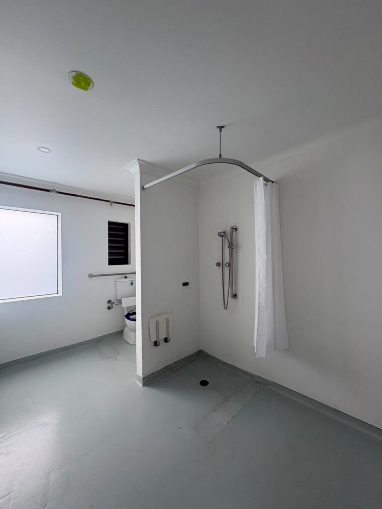 Accessible bathroom conversion, Mascot